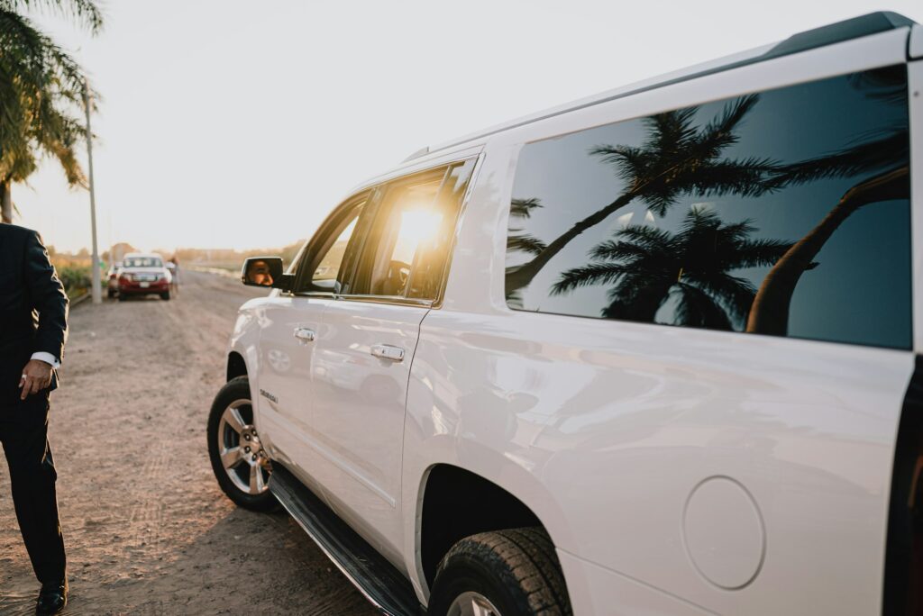 Heat-Smart Limo Planning for a Summer LA Bachelorette: Timing and Routes